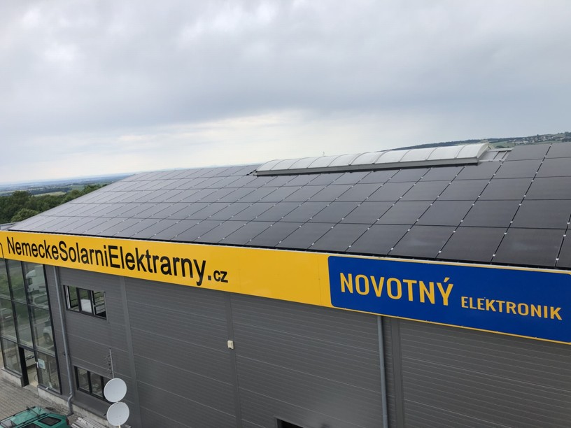 Novotný elektronik, foto střecha